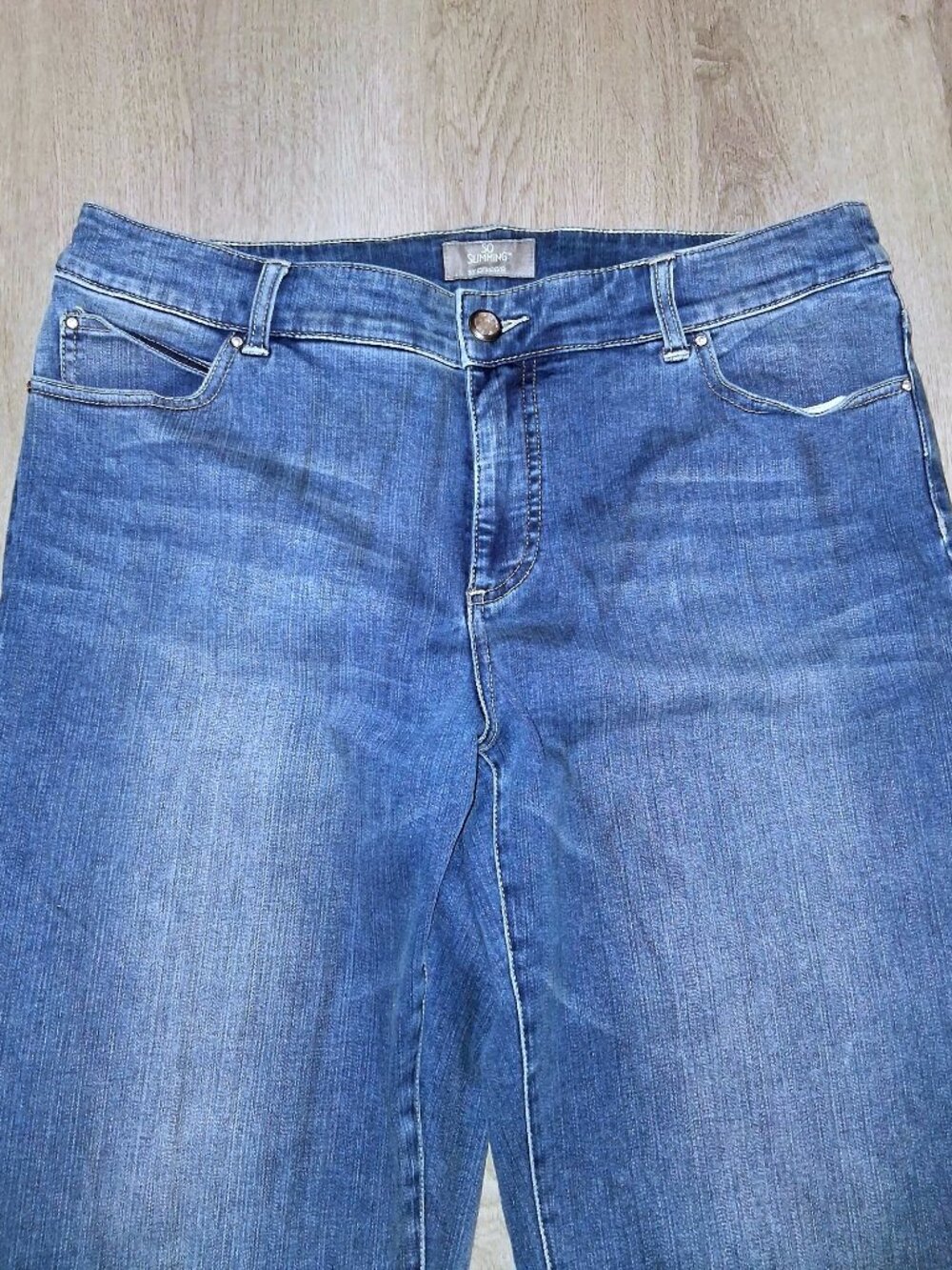 Chico's So Slimming Rhinestone Bling Skinny Jeans Size 2.5 Embroidered Denim - Picture 6 of 9